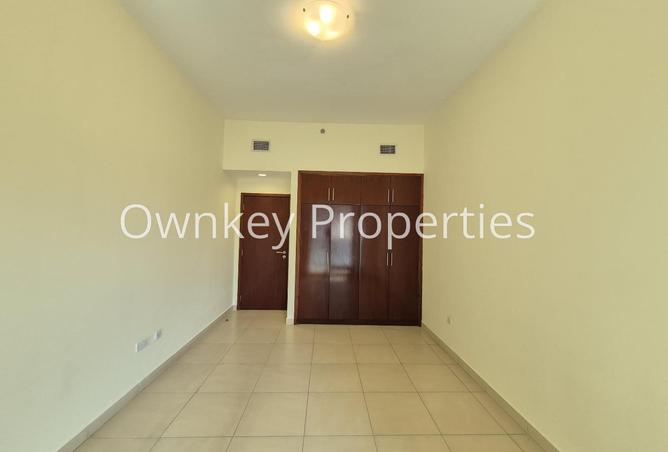 72311445 - Property Image 2