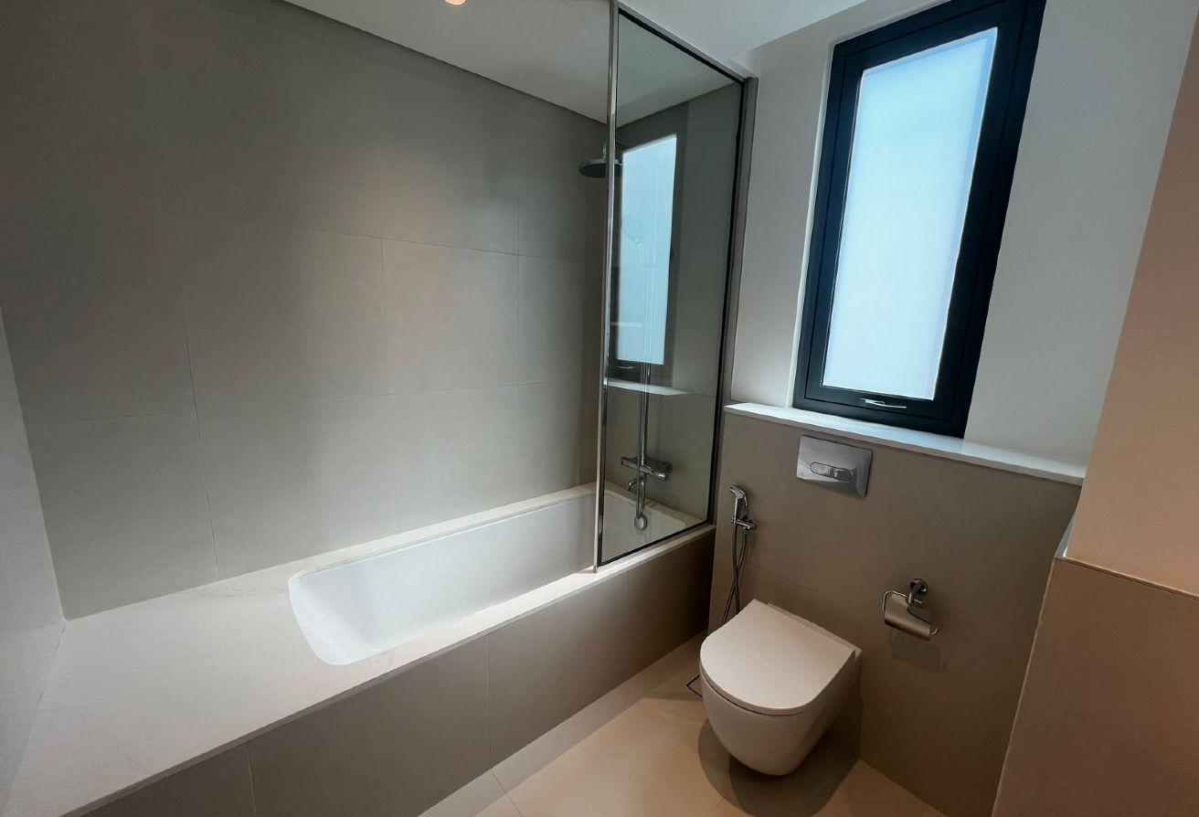 Grand Single-Row Villa on Huge Plot | Fairways photo 9