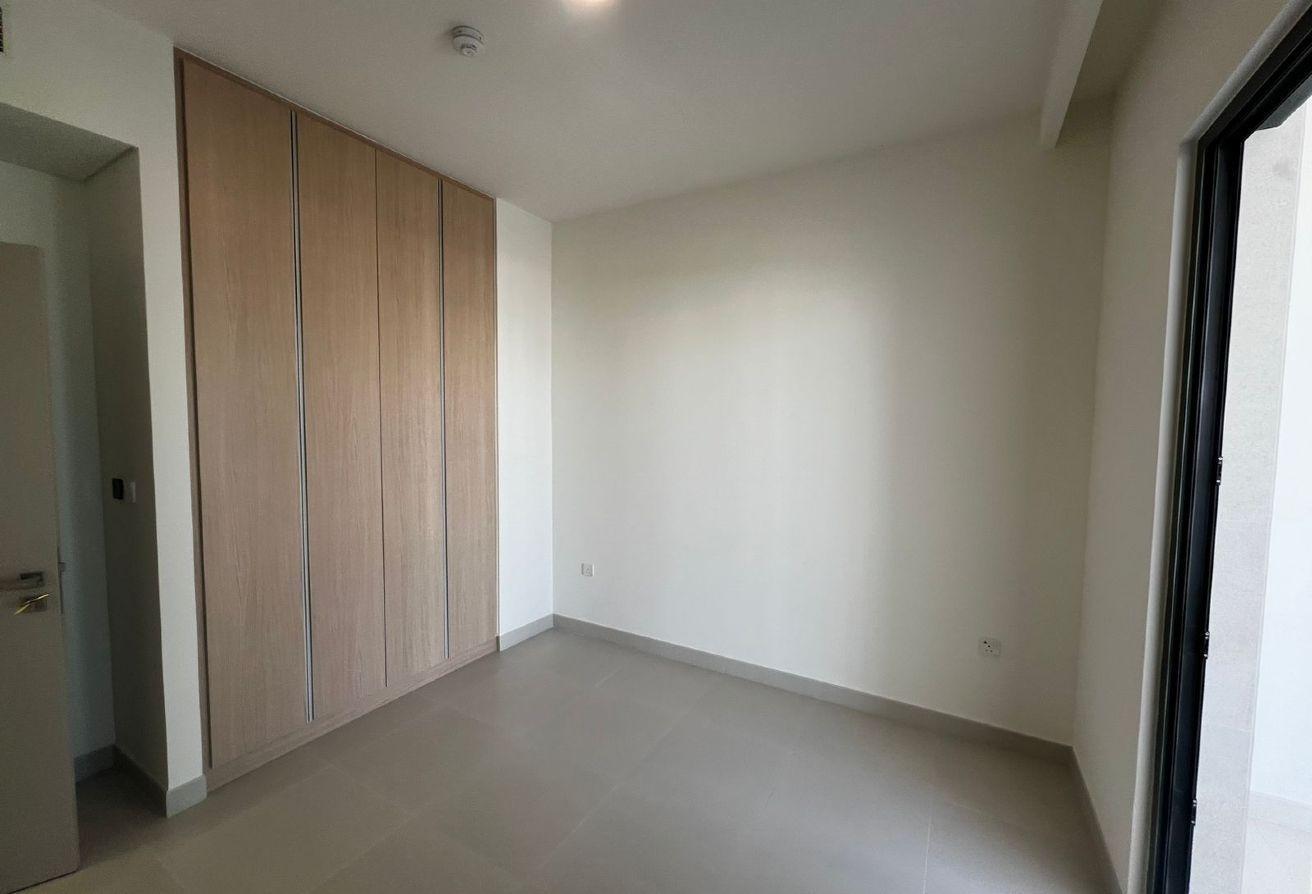 Grand Single-Row Villa on Huge Plot | Fairways photo 10