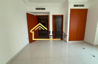 Apartment - 2 - 3 for rent in Al Majaz 2 - Al Majaz - Sharjah