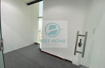 Office Space - Studio - 4 Bathrooms for rent in Corniche View Tower - Corniche Road - Abu Dhabi
