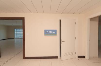Apartment - 4 Bedrooms - 5 Bathrooms for rent in Baynuna Tower 2 - Corniche Road - Abu Dhabi Apartment - 4 Bedrooms - 5 Bathrooms for rent in Baynuna Tower 2 - Corniche Road - Abu Dhabi