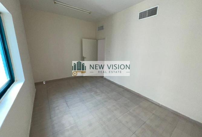 79433639 - صورة العقار 3