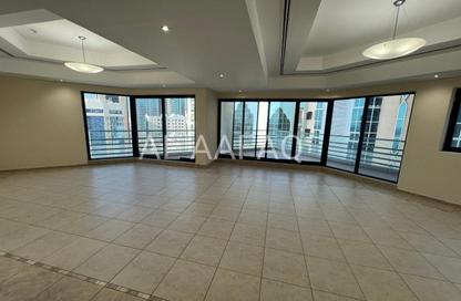 Apartment - 3 Bedrooms - 5 Bathrooms for rent in Al Majaz 3 - Al Majaz - Sharjah