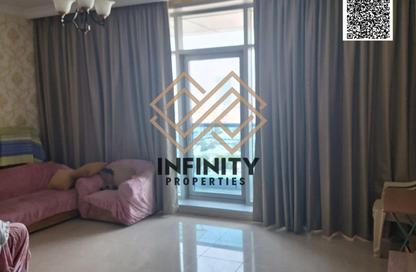 Apartment - 1 Bedroom - 2 Bathrooms for sale in Cornish Tower - Al Rumaila - Ajman