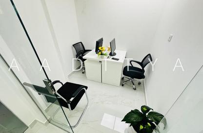 Office Space - Studio - 1 Bathroom for rent in Reem Residency - Al Karama - Dubai