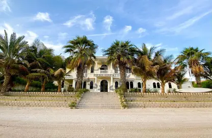 Villa - 6 Bedrooms for rent in Signature Villas Frond A - Signature Villas - Palm Jumeirah - Dubai
