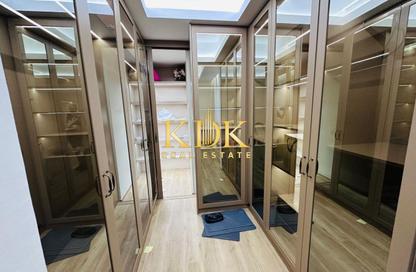Apartment - 2 Bedrooms - 3 Bathrooms for rent in Olympic Park 4 - Olympic Park Towers - Dubai Sports City - Dubai