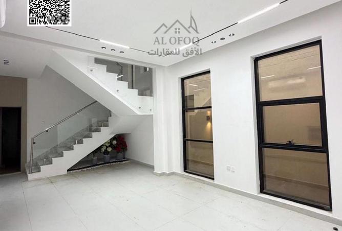 54409556 - Property Image 2