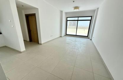 Apartment - 1 Bedroom - 2 Bathrooms for rent in Al Warsan - Dubai Apartment - 1 Bedroom - 2 Bathrooms for rent in Al Warsan - Dubai