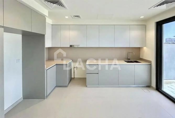 15998458 - صورة العقار 2