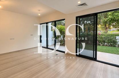 Villa - 4 - 3 for rent in Pelham - Akoya Park - Damac Hills - Dubai