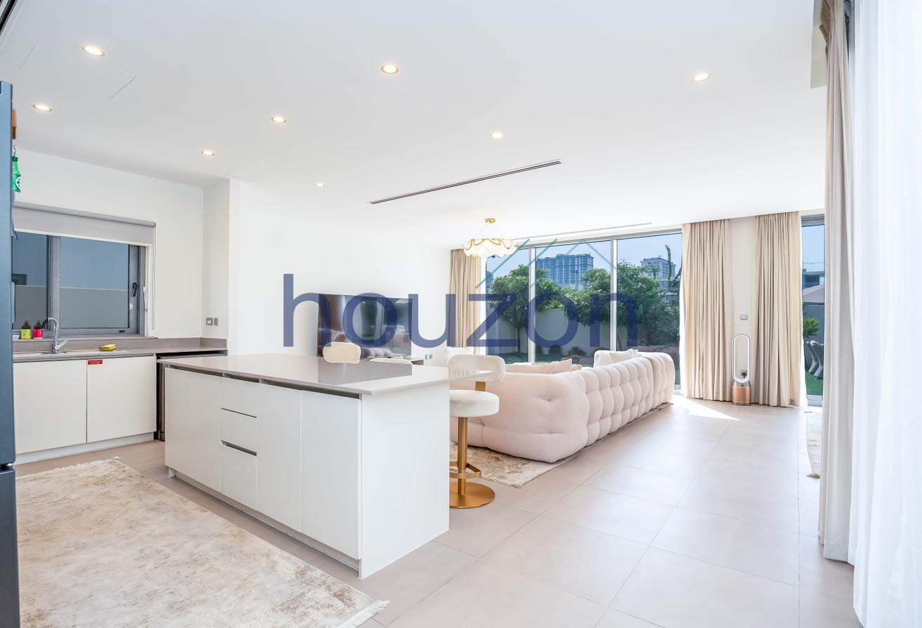 Single Row | Prime Location | Vacant Now | Type E3 photo 8
