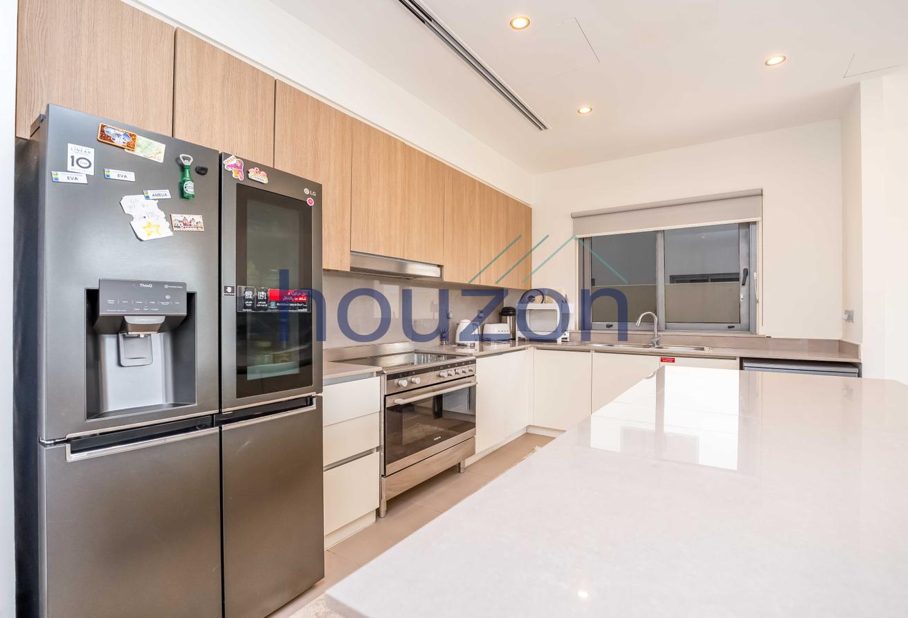 Single Row | Prime Location | Vacant Now | Type E3 photo 7