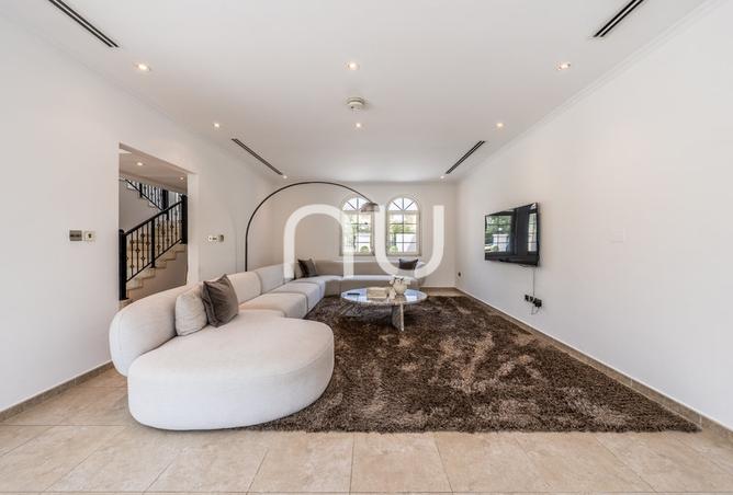 127015218 - Property Image 3
