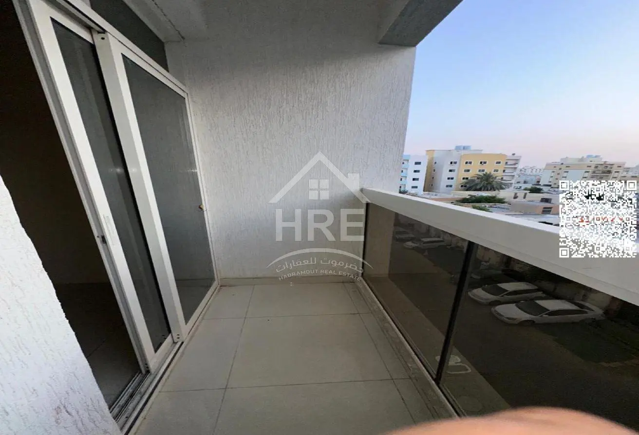 84074386 - Property Main Image