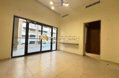 Villa - 4 - 5 for rent in La Riviera Estate - District 10 - Jumeirah Village Circle - Dubai Villa - 4 - 5 for rent in La Riviera Estate - District 10 - Jumeirah Village Circle - Dubai