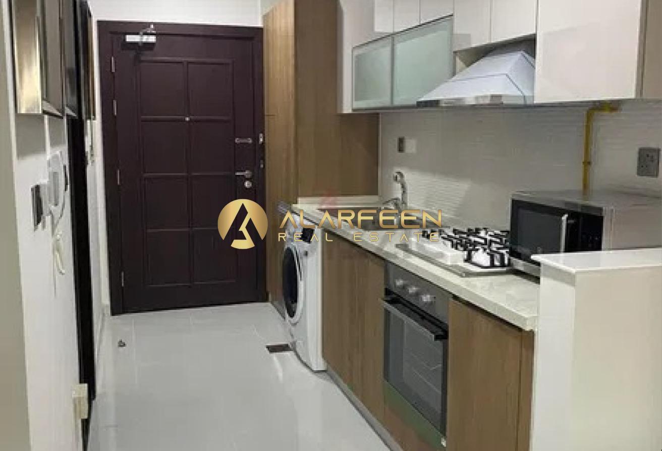 Elegant Studio | Fully Furnished | Prime Location photo 5