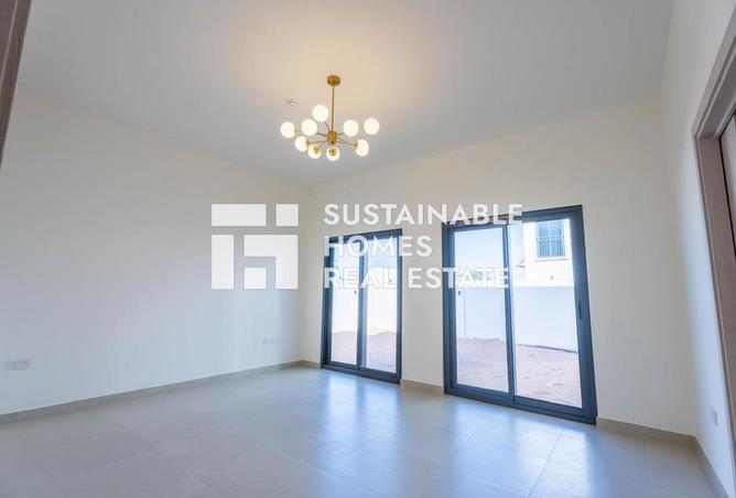 103704290 - Property Main Image