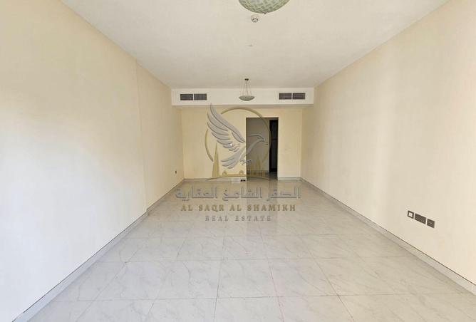 132518406 - Property Image 2
