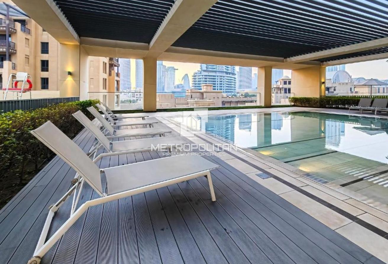 Burj Khalifa View | Fully Furnished | Middle Floor photo 21