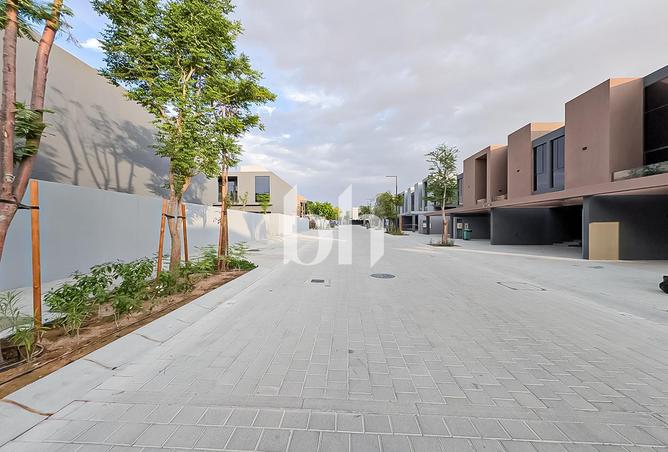 71116059 - Property Image 3