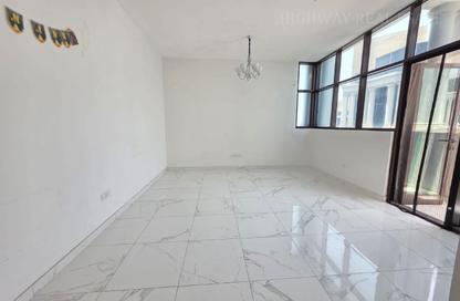 Apartment - 1 Bedroom - 2 Bathrooms for rent in Muwaileh 29 Building - Muwaileh - Sharjah