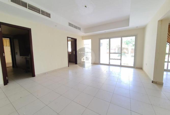 53577342 - Property Image 3