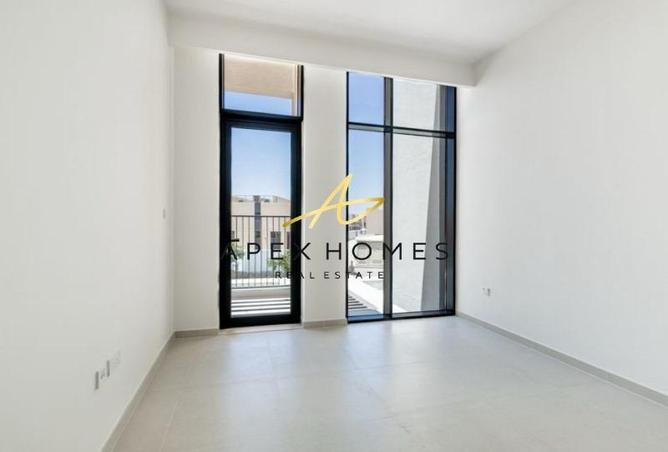 71930006 - Property Image 3