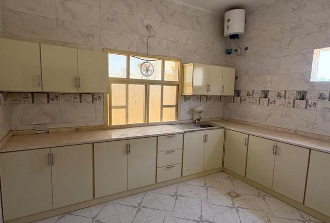 105128065 - Property Image 2