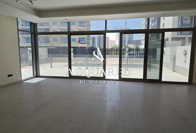96129301 - Property Image 2