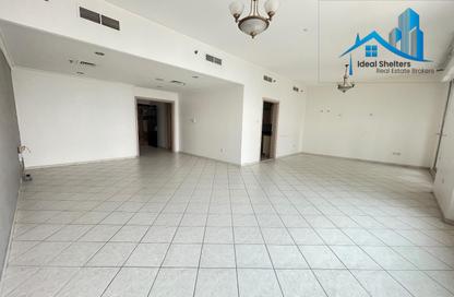 Apartment - 3 Bedrooms - 3 Bathrooms for rent in Saeed Tower 2 - Saeed Towers - Sheikh Zayed Road - Dubai