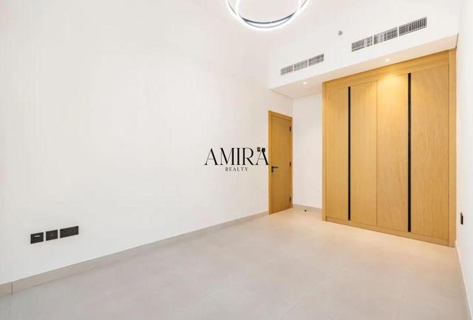 82804837 - Property Image 2