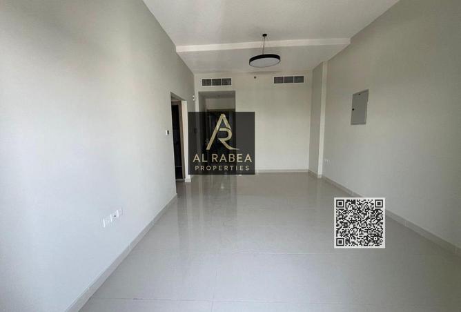 93574229 - Property Image 3