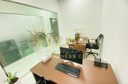 Office Space - Studio - 1 Bathroom for rent in Red Avenue - Al Garhoud - Dubai