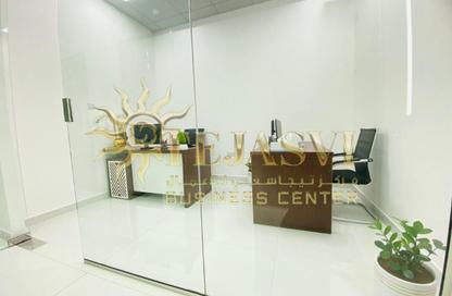 Office Space - Studio - 1 Bathroom for rent in Red Avenue - Al Garhoud - Dubai