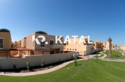 Townhouse - 4 Bedrooms - 5 Bathrooms for sale in Muzera Community - Al Raha Gardens - Abu Dhabi