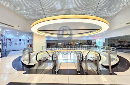 Retail - Studio - 2 Bathrooms for rent in Al Wasl Center - Sheikh Zayed Road - Dubai
