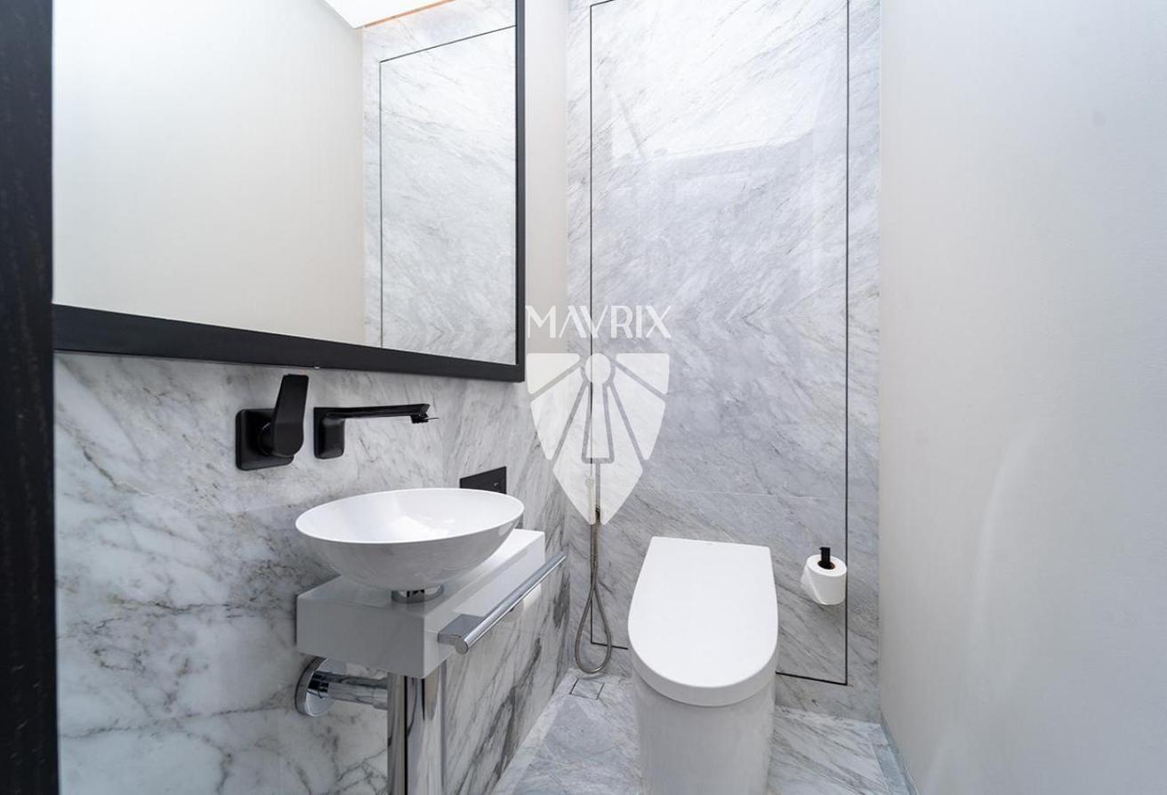 Best Price | Housekeeping Included | Hotel Side photo 18
