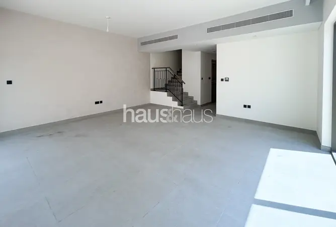 148615404 - صورة العقار 2