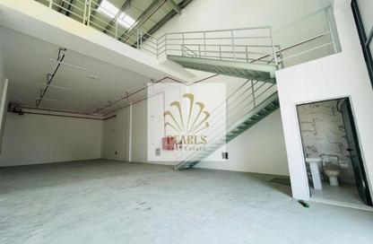 Warehouse - Studio - 2 Bathrooms for rent in Al Jurf 3 - Al Jurf - Ajman Downtown - Ajman