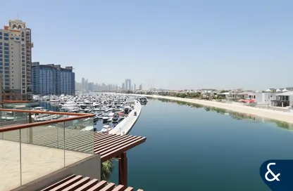 Apartment - 1 Bathroom for rent in Palm Views West - Palm Views - Palm Jumeirah - Dubai