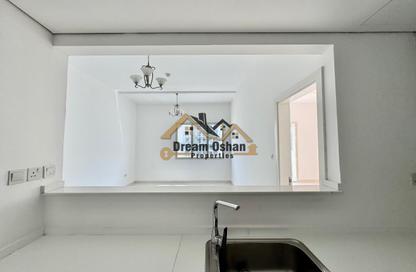 Apartment - 1 Bedroom - 2 Bathrooms for rent in Dilan Tower - Culture Village - Dubai
