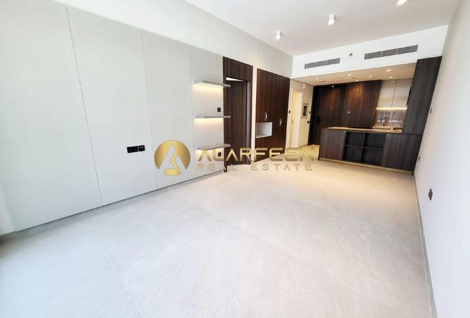128809343 - Property Image 3