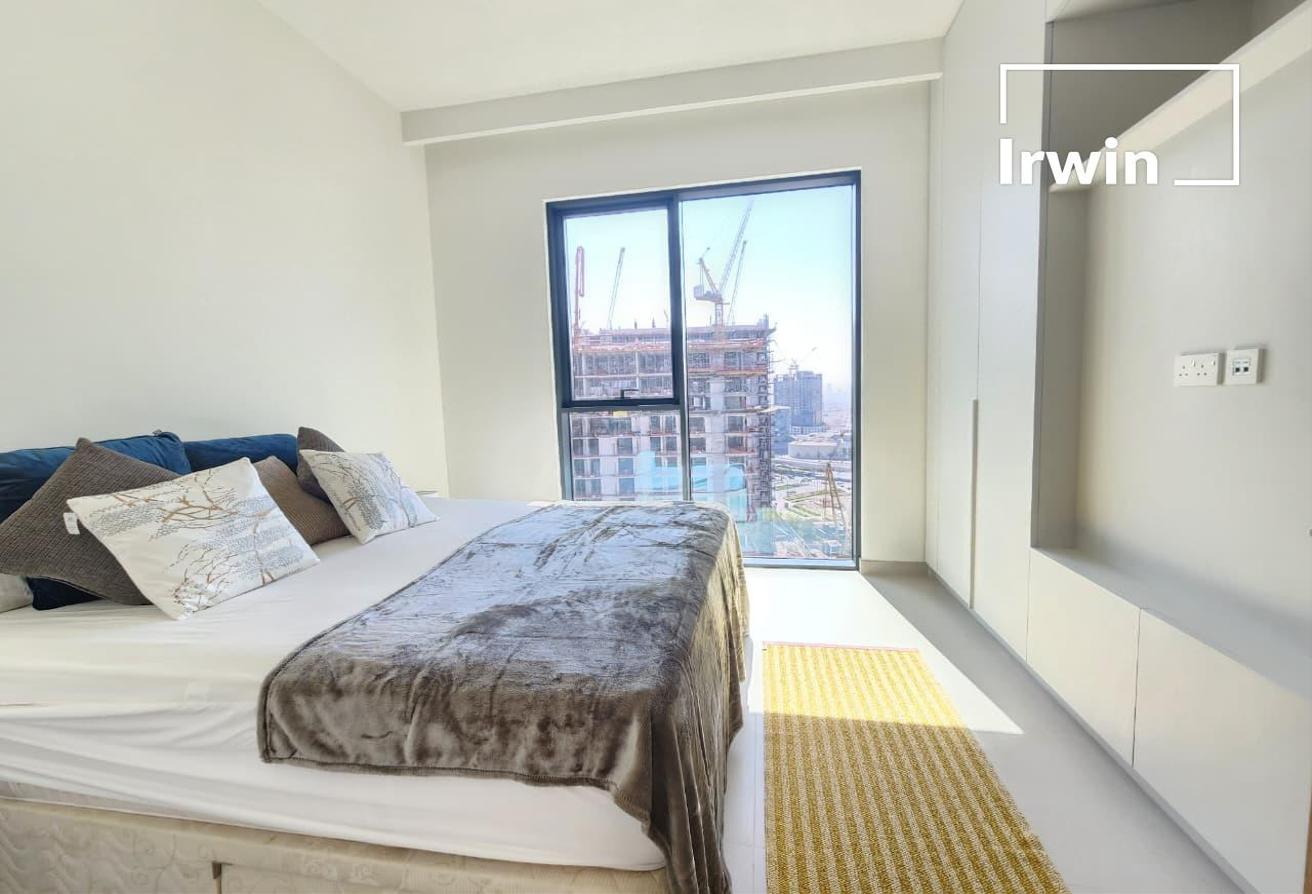 Vacant Now | High Floor | Fully Furnished photo 8