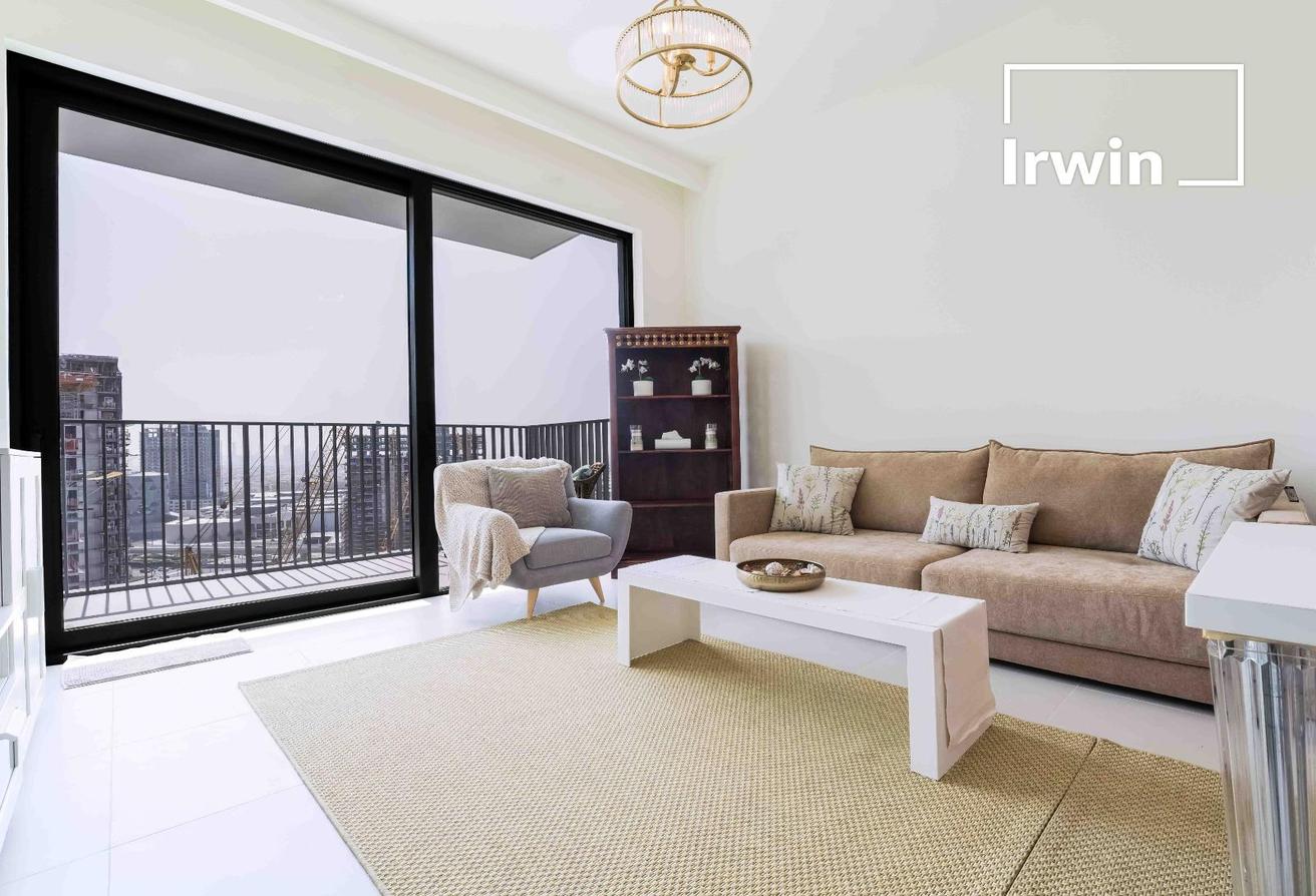 Vacant Now | High Floor | Fully Furnished photo 3