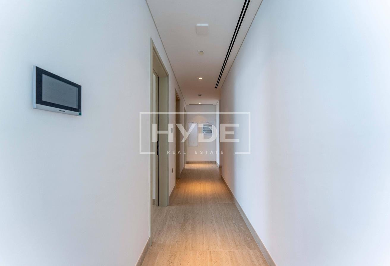 Ultra Luxury Corner Apartment | Sea View photo 8