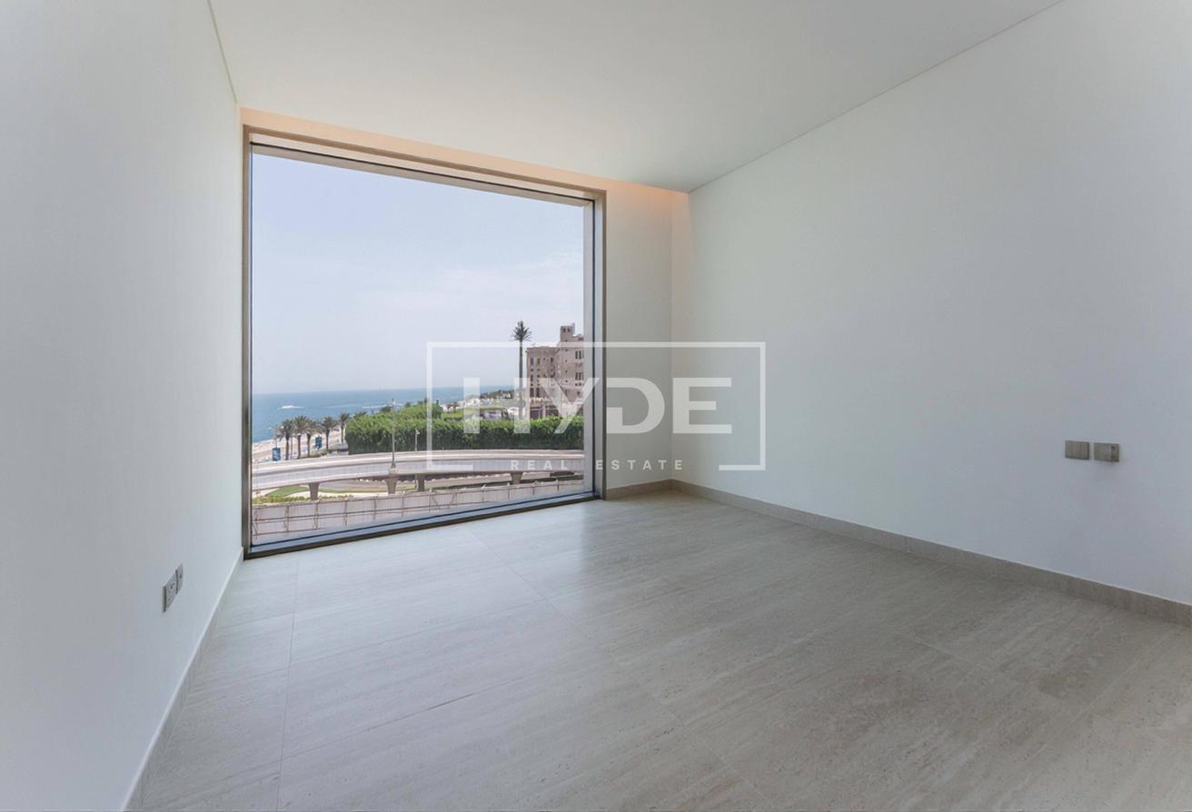 Ultra Luxury Corner Apartment | Sea View photo 10