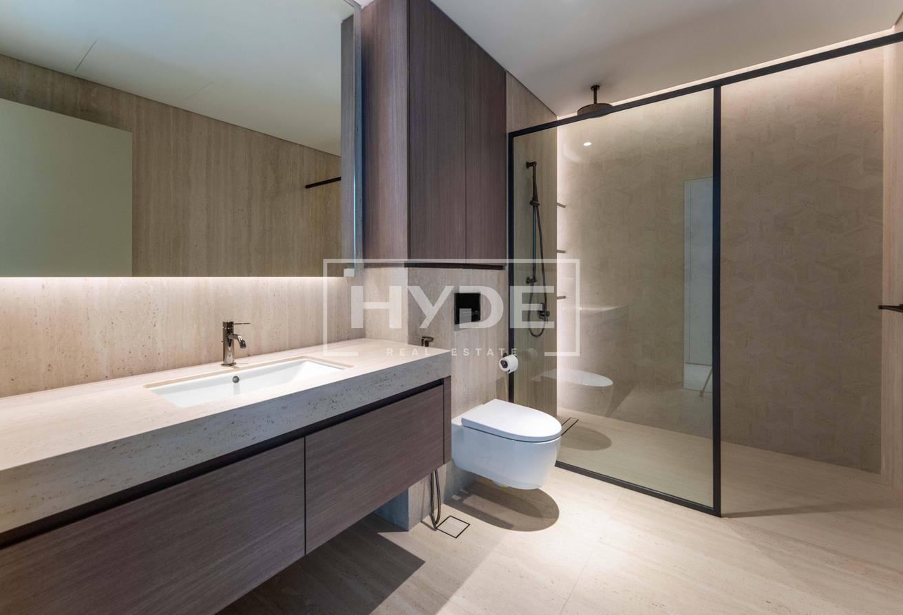 Ultra Luxury Corner Apartment | Sea View photo 13