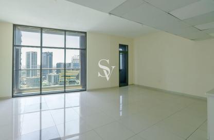 Apartment - 3 Bedrooms - 3 Bathrooms for rent in Marina Wharf 2 - Marina Wharf - Dubai Marina - Dubai